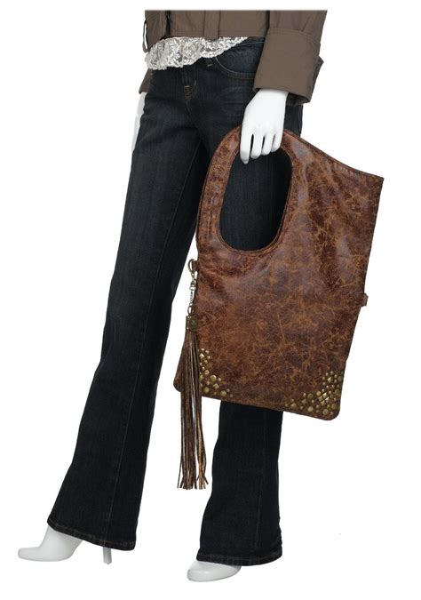 distressed leather bag devil wears prada|Bag from Devil Wears Prada .